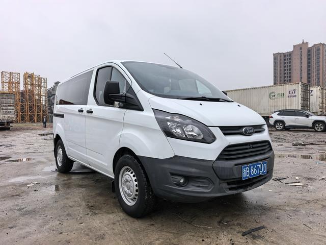Ford Transit - фото 2
