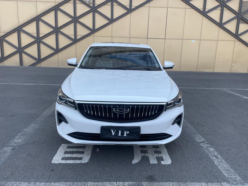 Geely Emgrand - фото 1