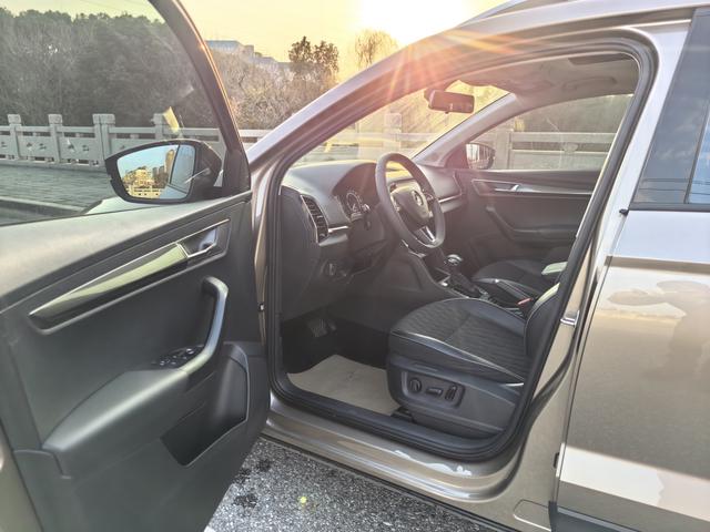 Skoda Karoq - фото 3