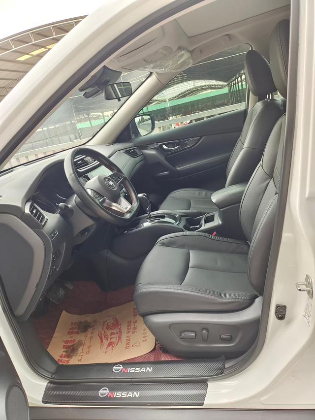 Nissan X-Trail - фото 3