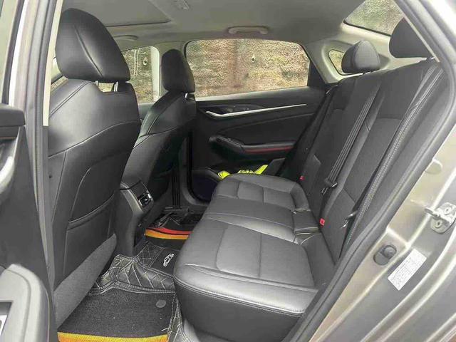 Changan Eado - фото 3