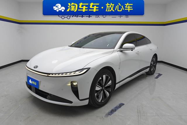 Changan Qiyuan A07 - фото 0