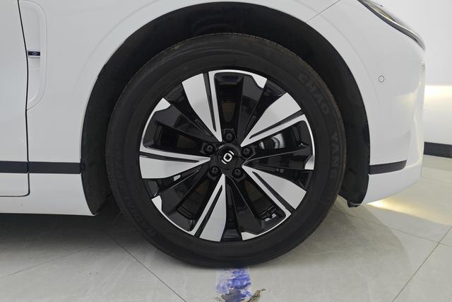 Changan Qiyuan A07 - фото 4