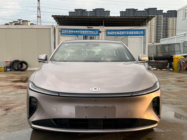 Changan Qiyuan A07 - фото 1