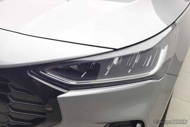 Ford Focus - фото 4