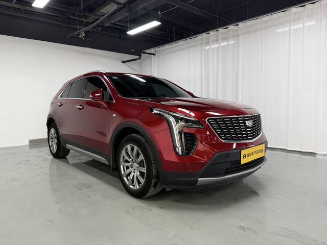 Cadillac XT4 - фото 2