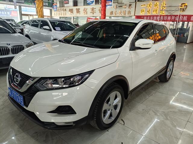 Nissan Qashqai - фото 0