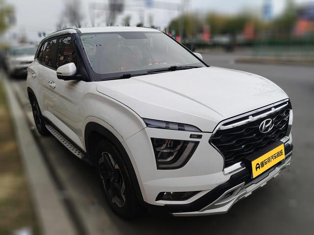 Hyundai ix25 - фото 2