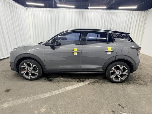 Lynk & Co 06 - фото 3