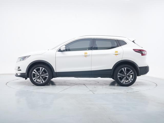 Nissan Qashqai - фото 3