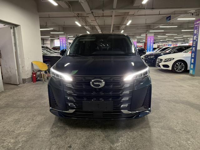 GAC Trumpchi Trumpchi M6 - фото 1