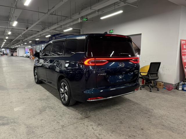 GAC Trumpchi Trumpchi M6 - фото 3