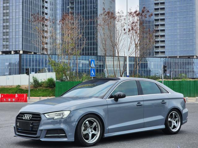 Audi A3 - фото 0