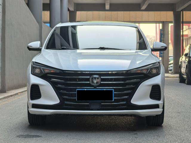 Changan Eado - фото 1
