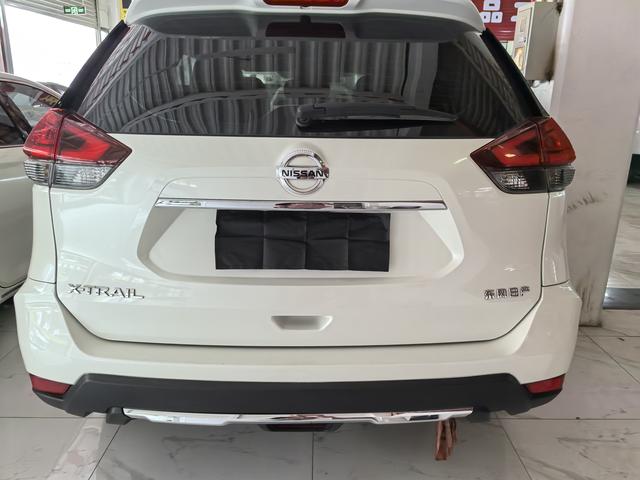 Nissan X-Trail - фото 4