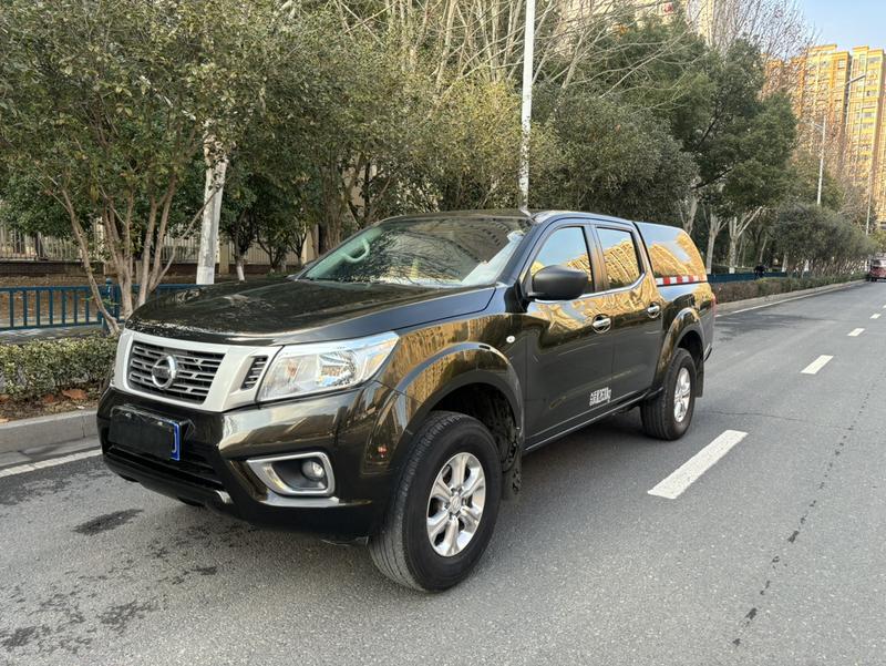 Nissan Navara - фото 0