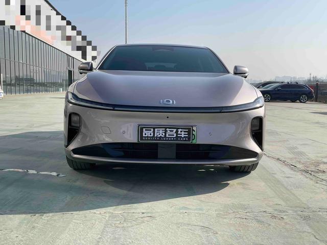 Changan Qiyuan A07 - фото 1