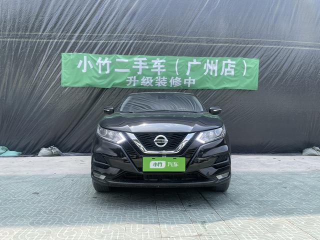 Nissan Qashqai - фото 1
