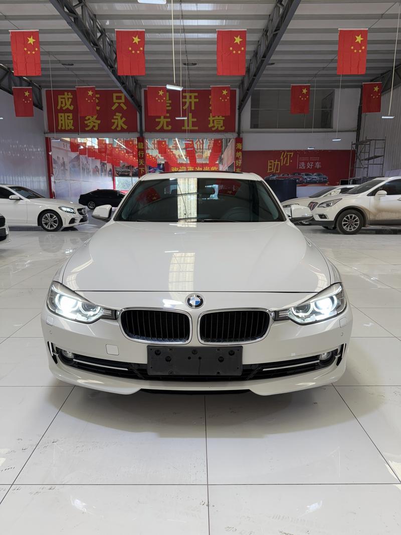 BMW 3 Series - фото 1