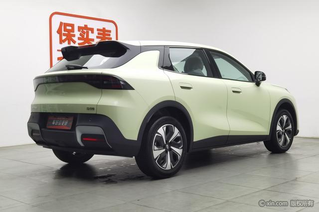 Changan Qiyuan Q05 - фото 1