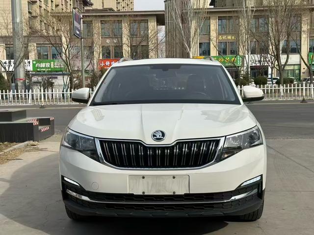 Skoda Kamiq - фото 1