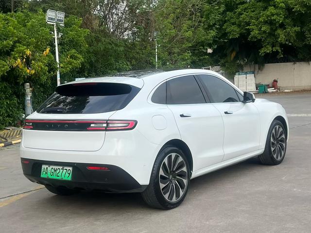 AITO Aito M5 - фото 2