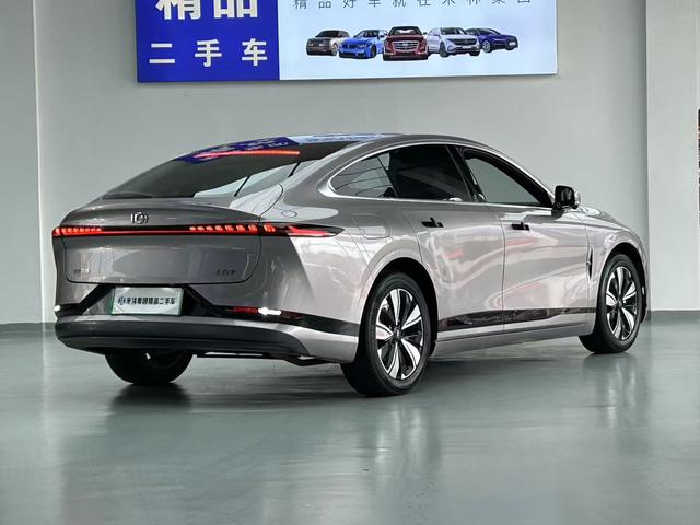 Changan Qiyuan A07 - фото 3