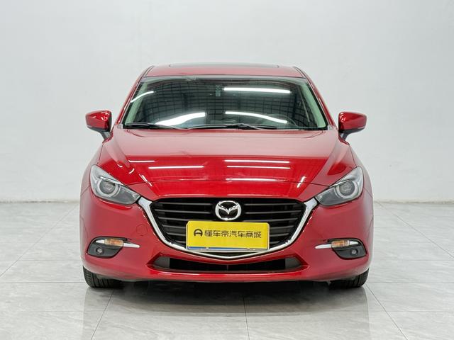 Mazda Mazda3 - фото 1