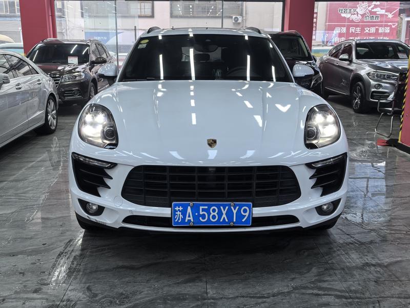 Porsche Macan - фото 1