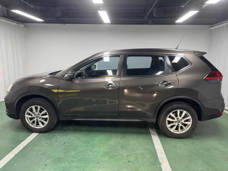 Nissan X-Trail - фото 3