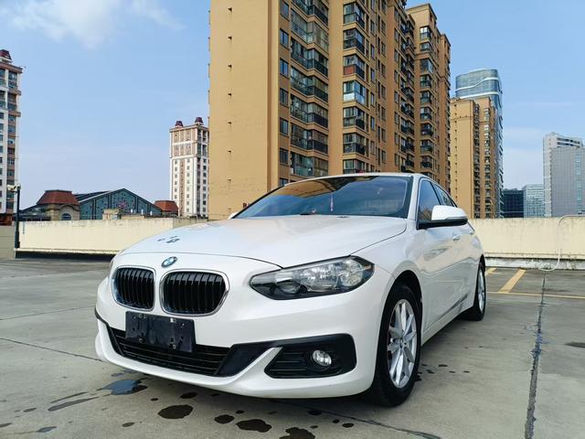 BMW 1-Series - фото 0