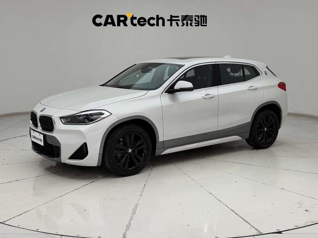BMW X2 - фото 0