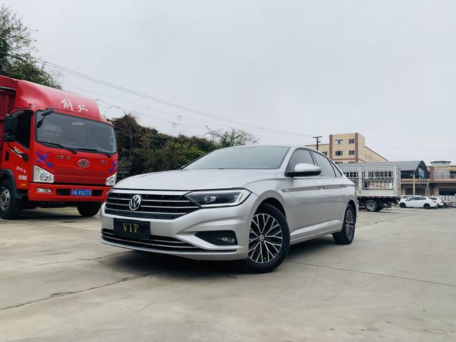 Volkswagen Sagitar - фото 0