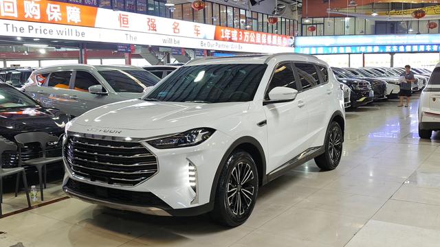 Jetour X70 PLUS - фото 0