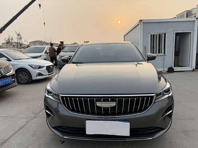 Geely Emgrand - фото 1