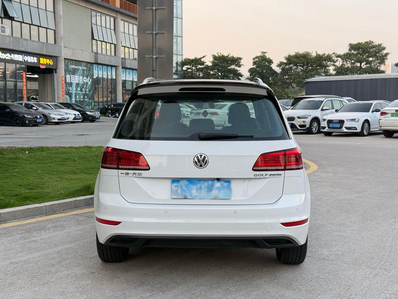 Volkswagen · - фото 4