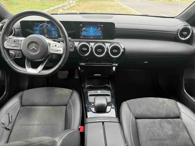 Mercedes-Benz A-Class - фото 3