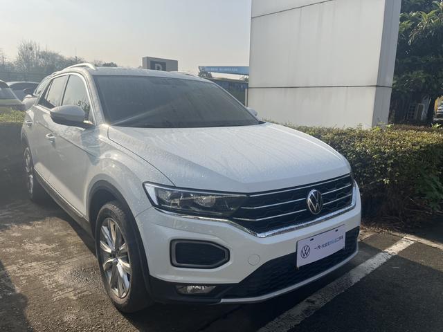 Volkswagen T-Roc - фото 2