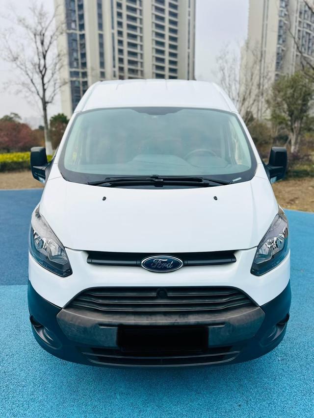 Ford Transit - фото 2