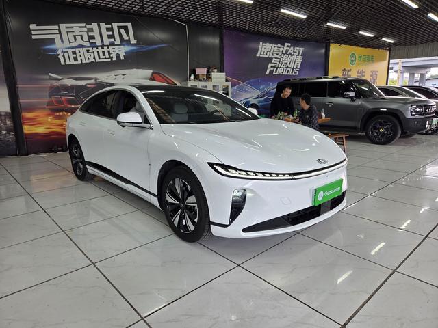 Changan Qiyuan A07 - фото 2