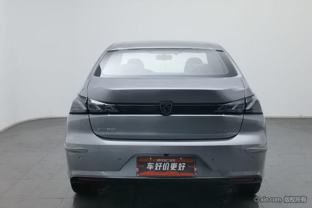 Peugeot 408 - фото 3