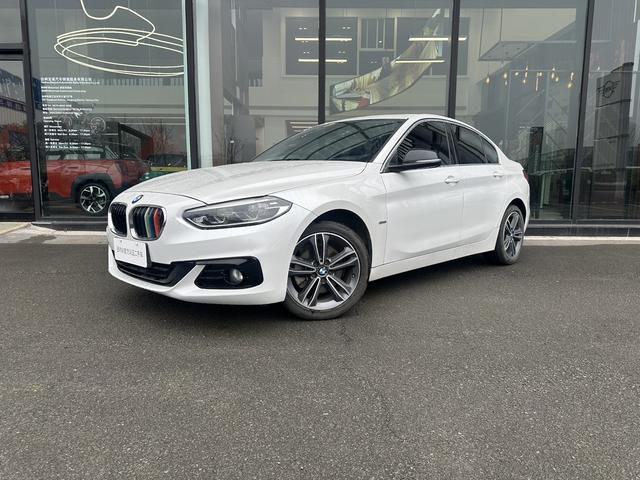 BMW 1-Series - фото 0