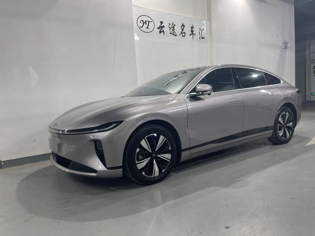 Changan Qiyuan A07 - фото 0