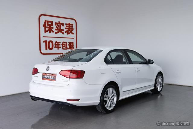 Volkswagen Sagitar - фото 1