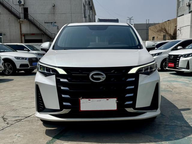 GAC Trumpchi Trumpchi M6 - фото 1