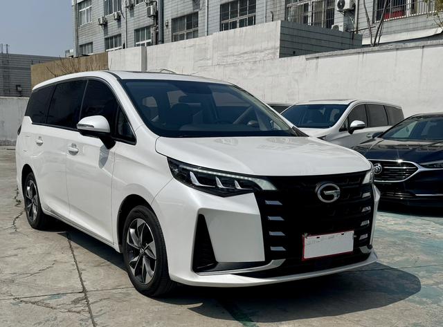 GAC Trumpchi Trumpchi M6 - фото 2