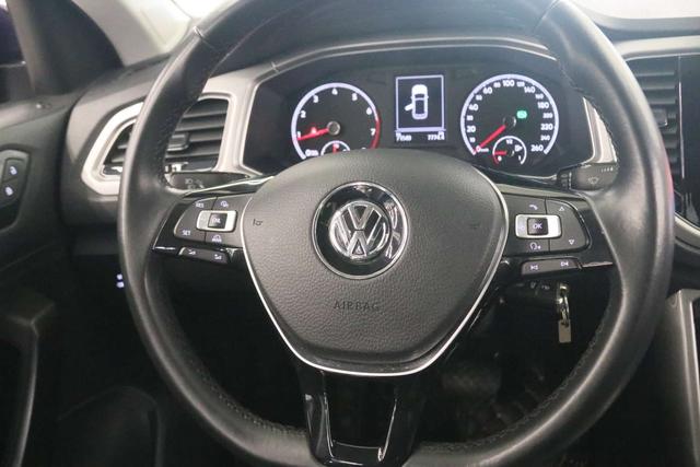 Volkswagen T-Roc - фото 3