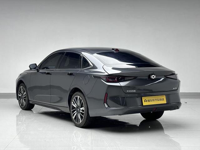 Changan Qiyuan A05 - фото 4