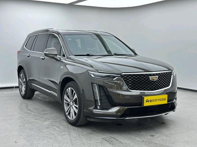 Cadillac XT6 - фото 2