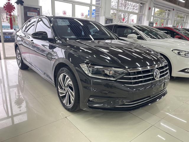 Volkswagen Sagitar - фото 2